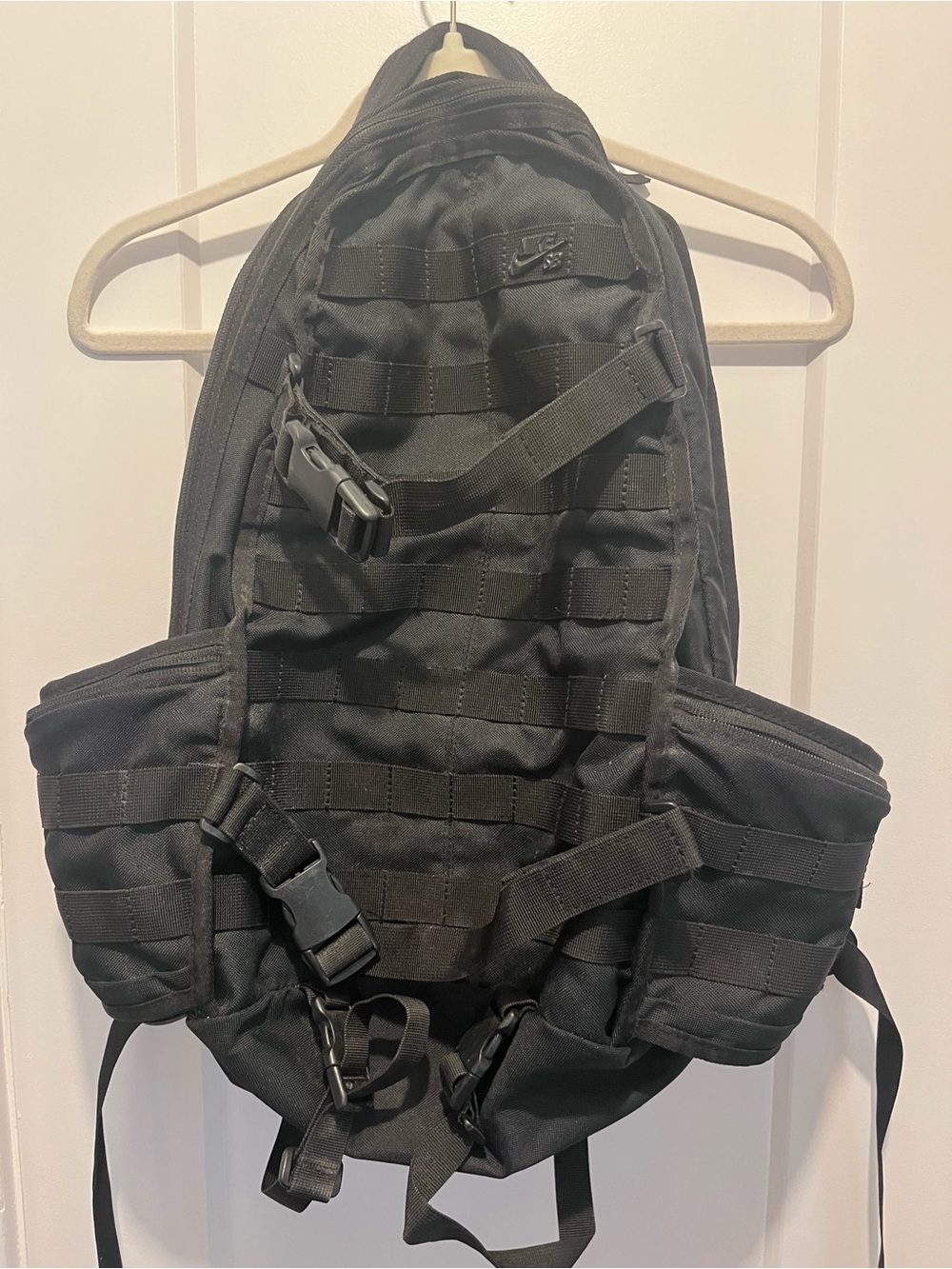 Nike Black SB Skateboard Backpack with Straps